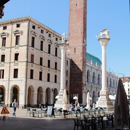 Altea'S Sweet Home In Piazza,Basilica Palladiana Виченца Экстерьер фото