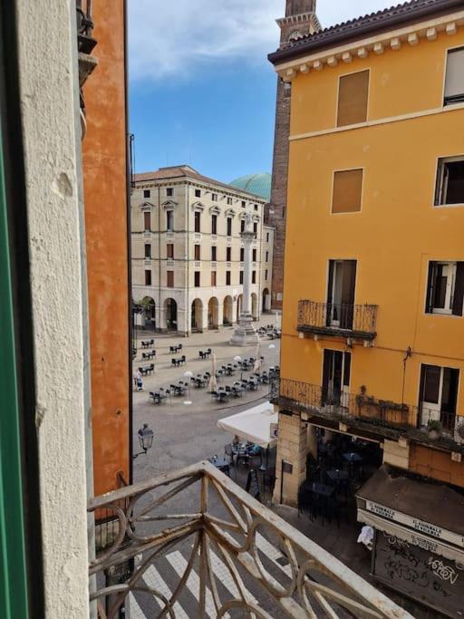 Altea'S Sweet Home In Piazza,Basilica Palladiana Виченца Экстерьер фото