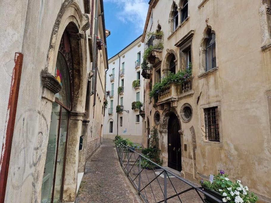 Altea'S Sweet Home In Piazza,Basilica Palladiana Виченца Экстерьер фото