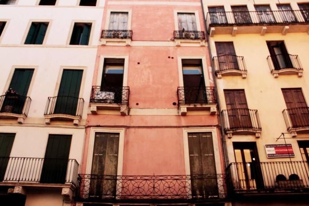 Altea'S Sweet Home In Piazza,Basilica Palladiana Виченца Экстерьер фото