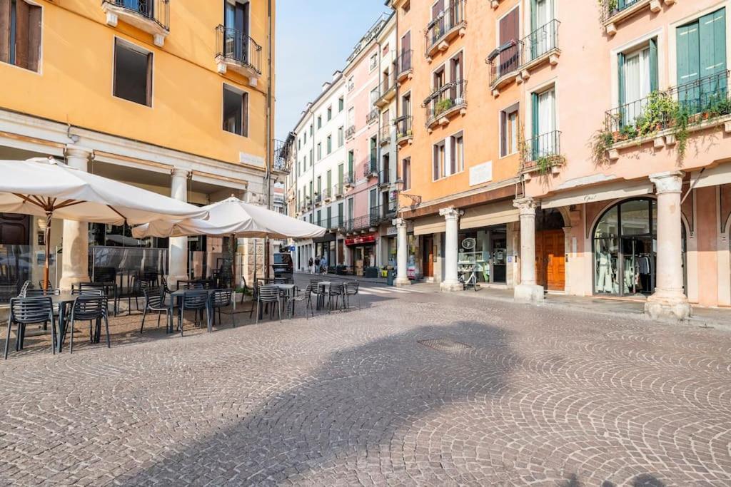 Altea'S Sweet Home In Piazza,Basilica Palladiana Виченца Экстерьер фото